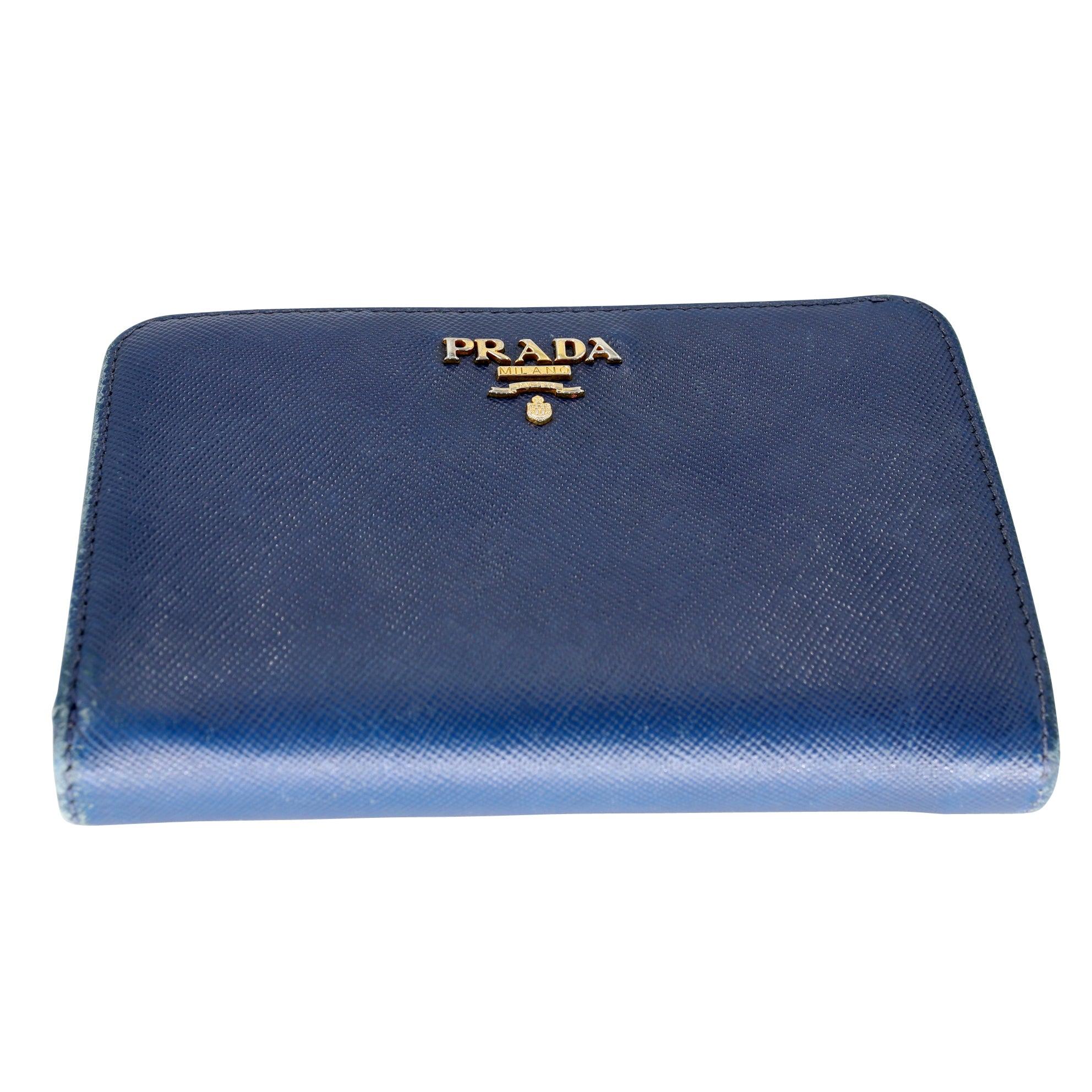 Women's Prada Milano Saffiano Leather Travel Wallet PR-W1005P-A003 For Sale