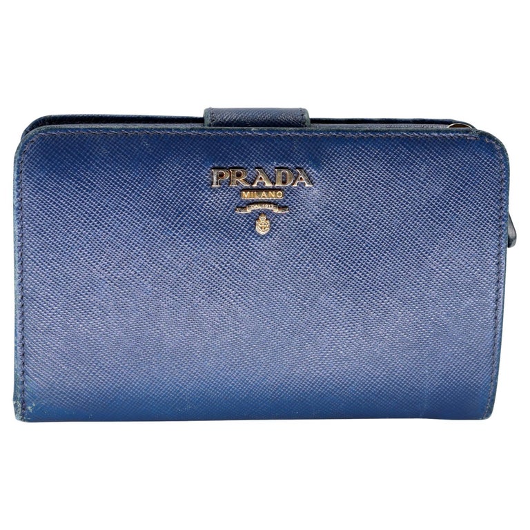 Prada Wallet on Chain (Bluette)