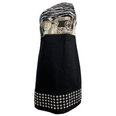 Prada mini Dress. Spring/Summer 2018.
In black cotton, featuring comics print