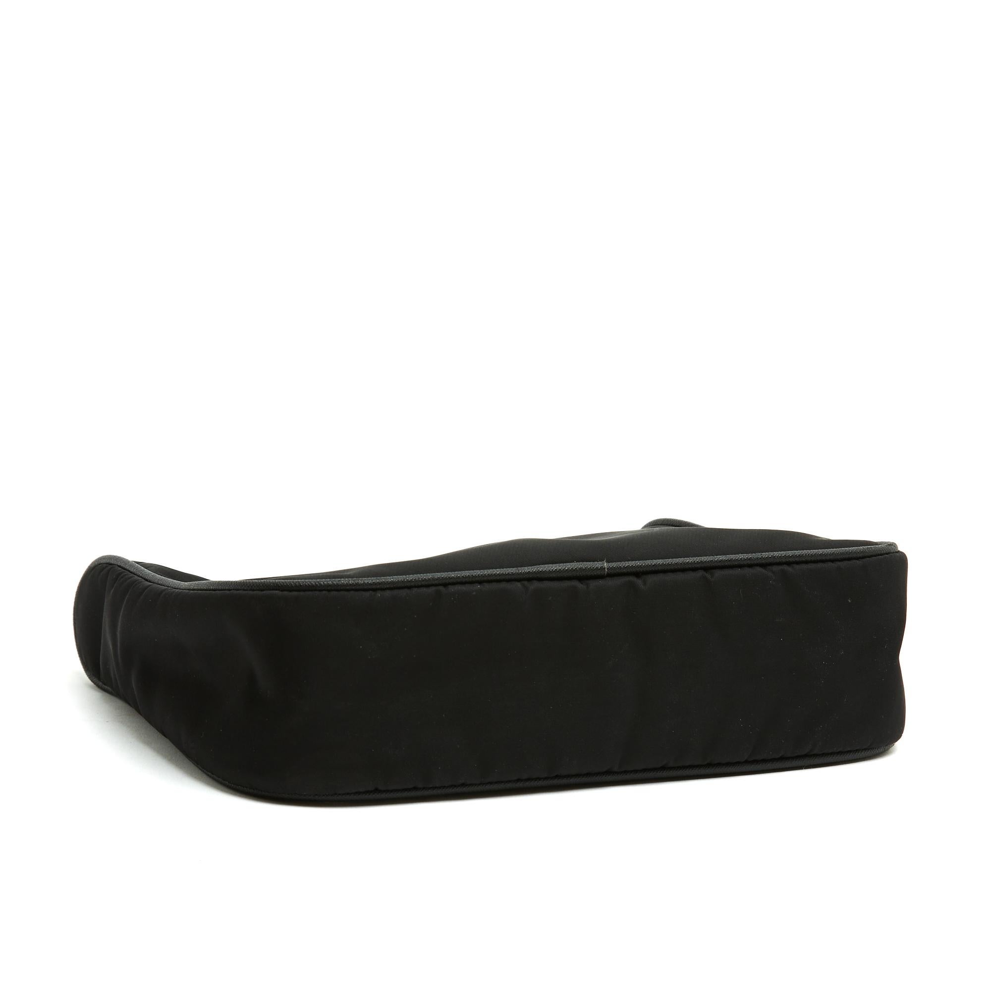 Prada Mini Sac Re Edition 2005 Black Re Nylon Mini Shoulder Bag For Sale 2