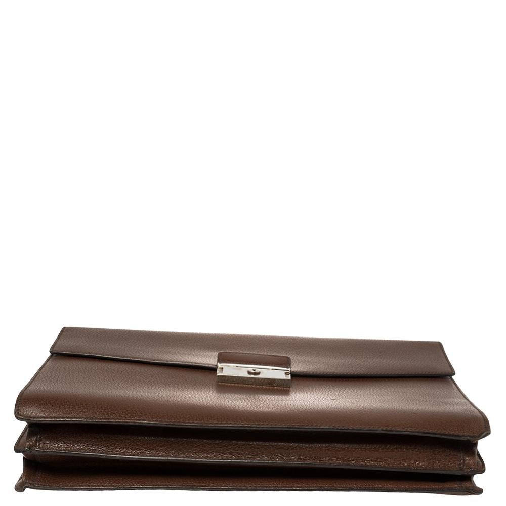 Prada Mocha Brown Leather Work Briefcase In Good Condition In Dubai, Al Qouz 2