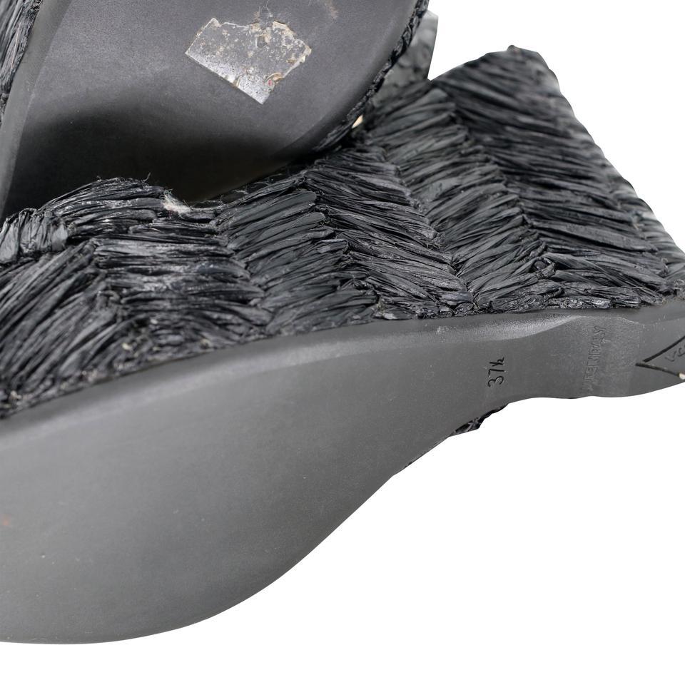 Prada Modern Strap Runway 37.5 Feather Nightlife Pumps PR-S06013P-0005 4