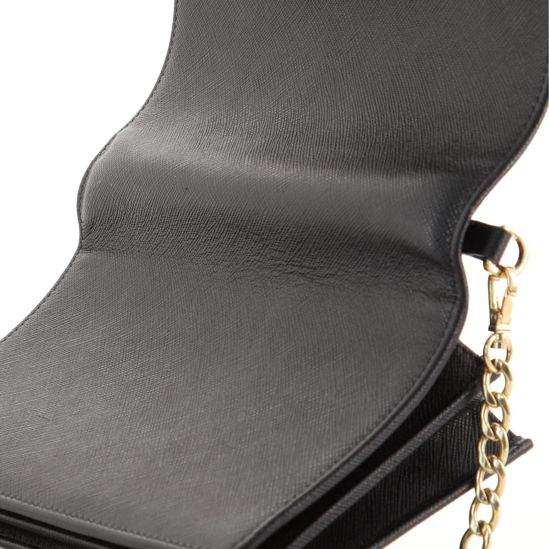 Prada Monochrome Chain Flap Bag Saffiano Leather Small In Good Condition In NY, NY