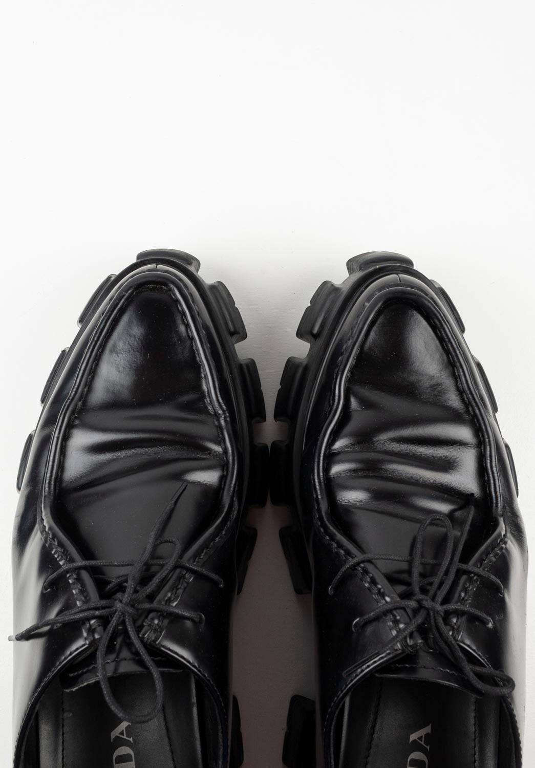 Prada Monolith Lace Up Shoes Men Boots Size UK10, USA11, EUR45, S820 In Excellent Condition For Sale In Kaunas, LT