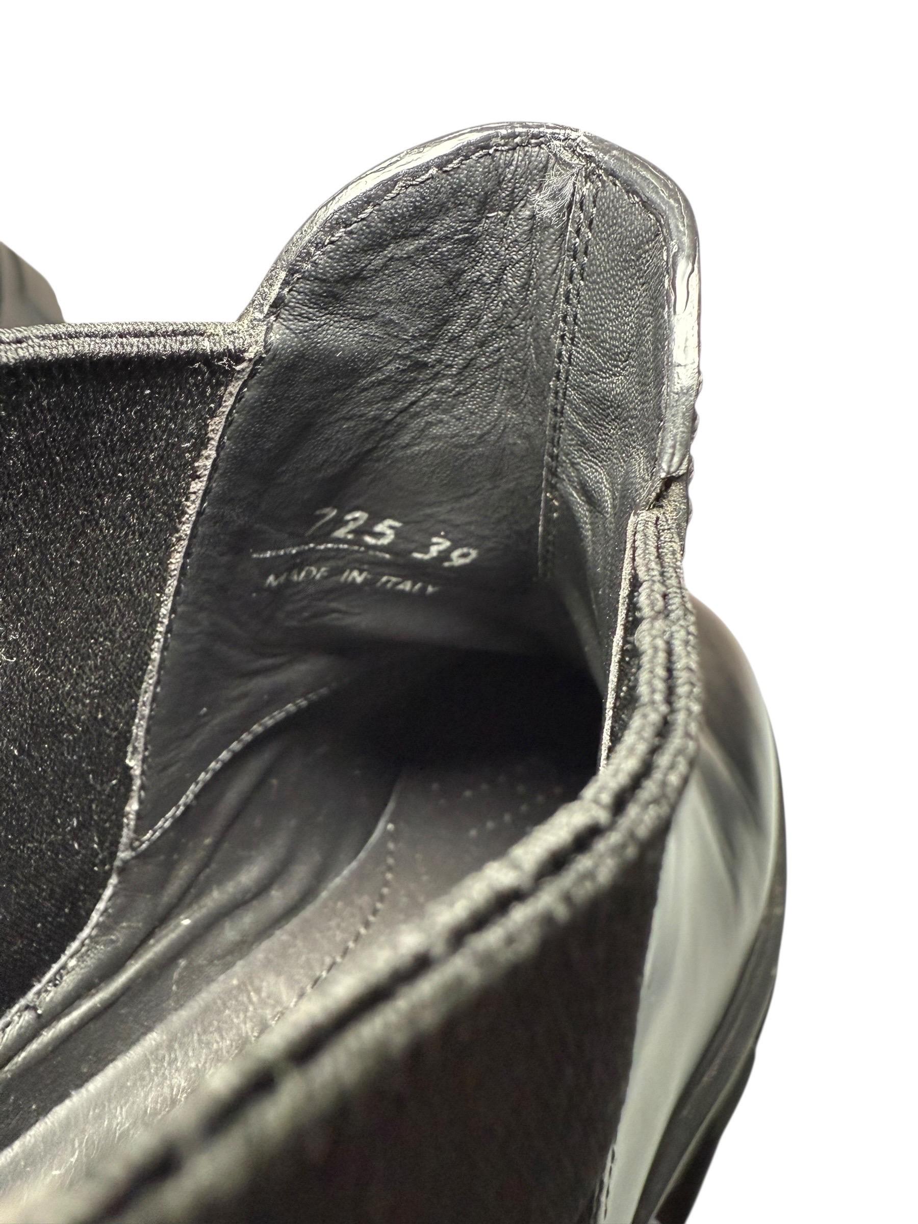 Prada - Monolith Lug-Sole Polished Leather Chelsea Boots - FW21 - Size 38 en vente 6