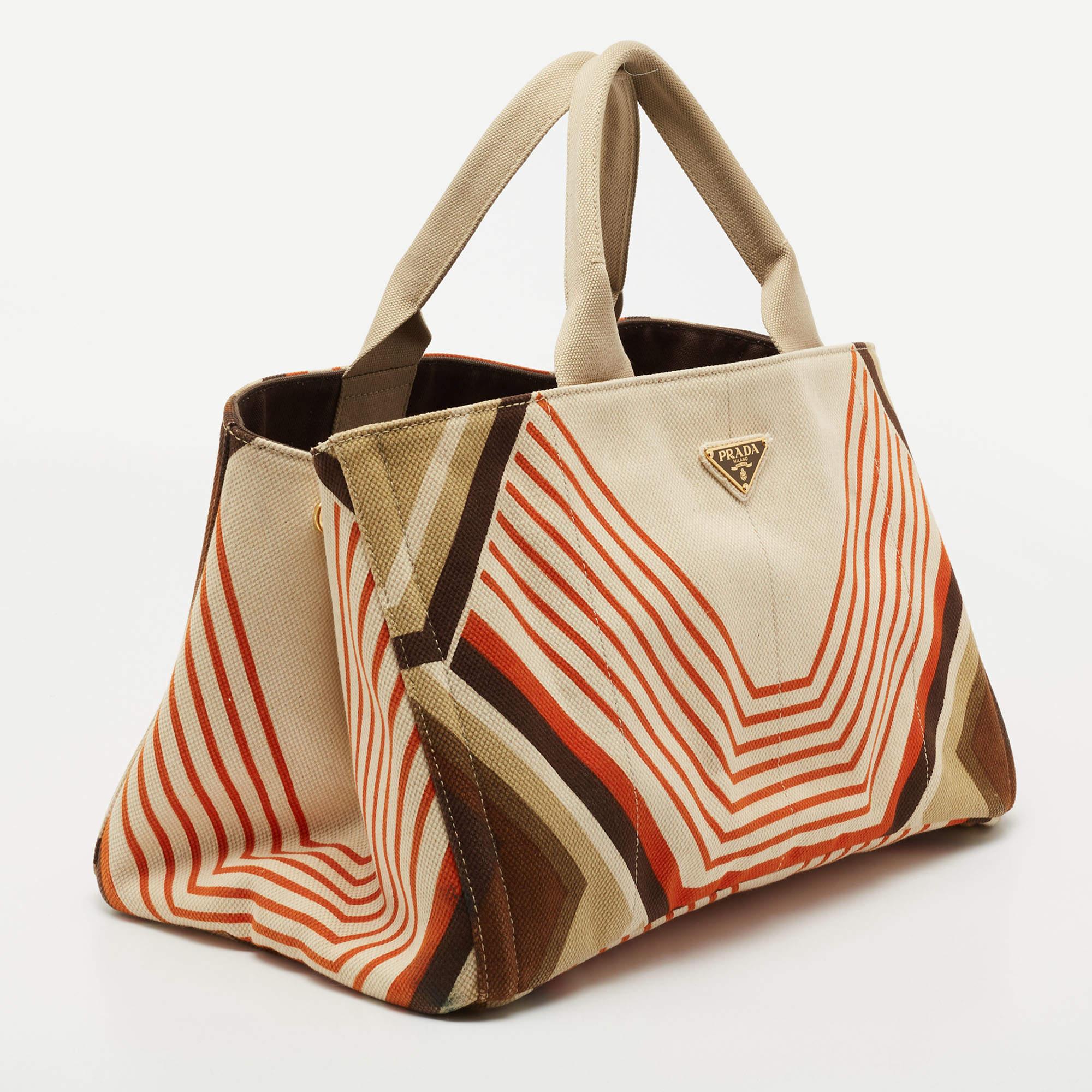 Prada Multicolor Printed Canvas Large Canapa Tote In Good Condition In Dubai, Al Qouz 2