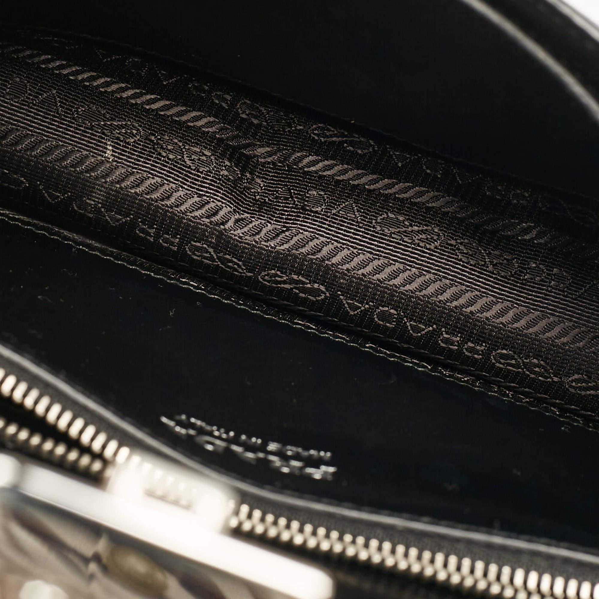 Prada - Sac à bandoulière clouté Elektra en cuir imprimé zébré multicolore en vente 2