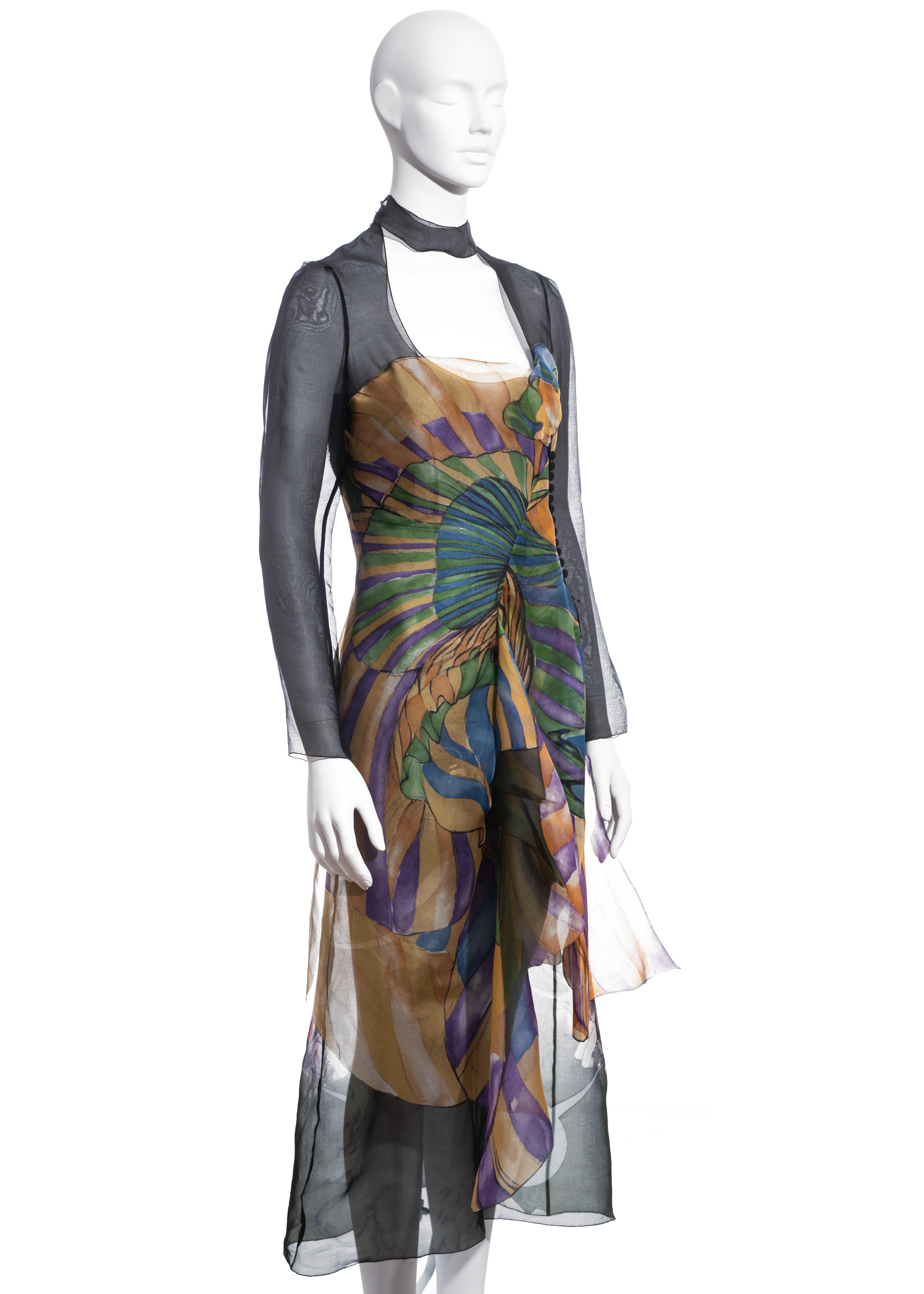 ▪ Prada multicoloured organza dress 
▪ 100% Silk
▪ Fairy prints by James Jean 
▪ Choker collar 
▪ Decorative fabric button detail
▪ Zip back fastening 
▪ IT 42 - FR 38 - UK 10 - US 6
▪ Spring-Summer 2008