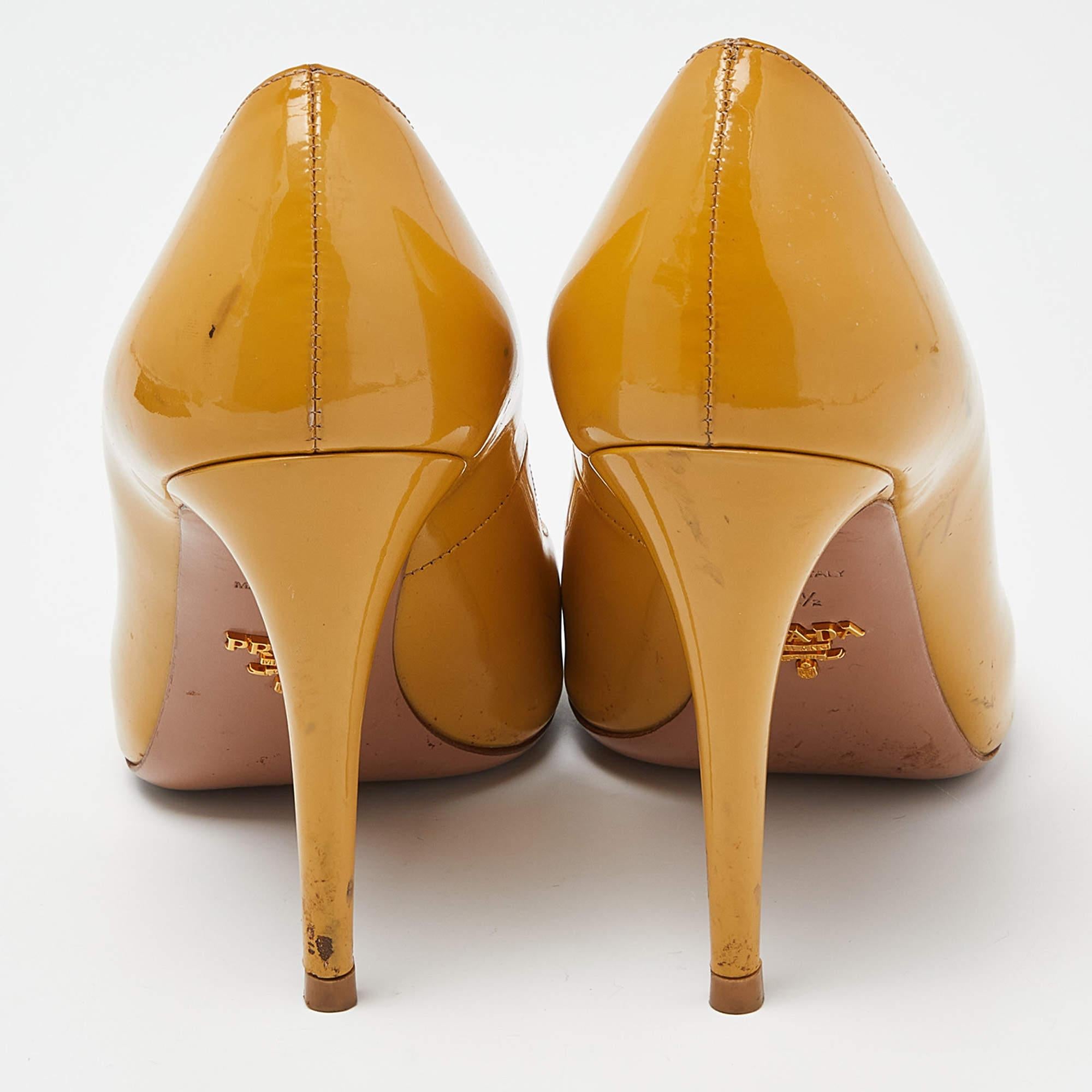 Women's Prada Mustard Patent Leather Peep Toe Pumps Size 38.5 For Sale