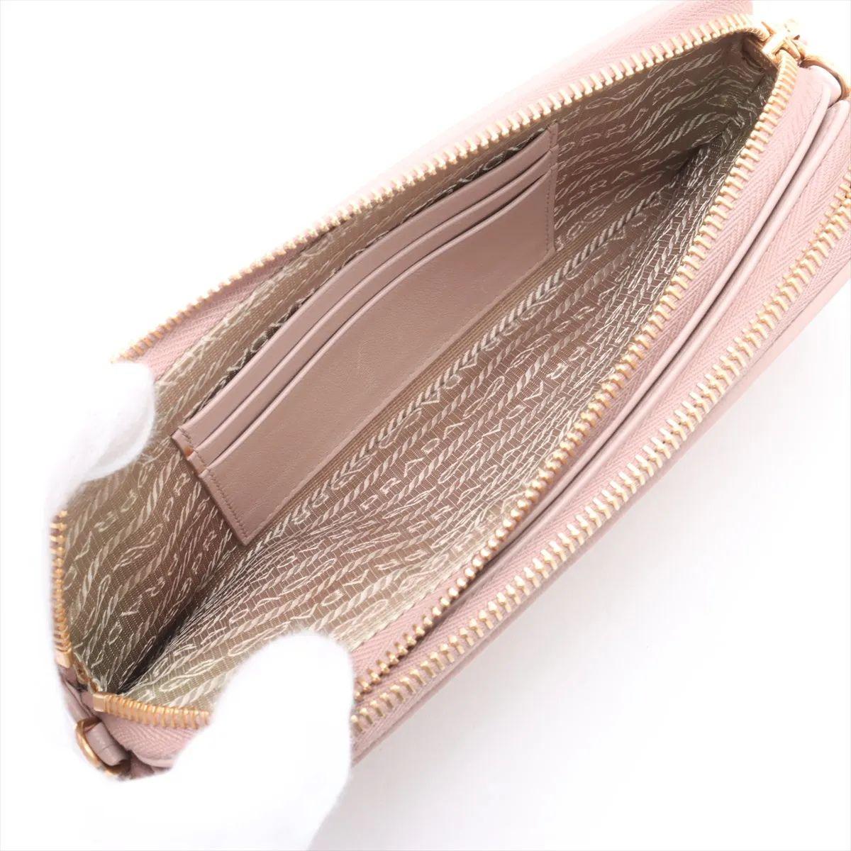 Prada Nappa Impuntu Leder Kette Brieftasche Rosa Beige im Angebot 2