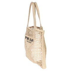 Tote de ganchillo con logotipo efecto rafia natural Prada
