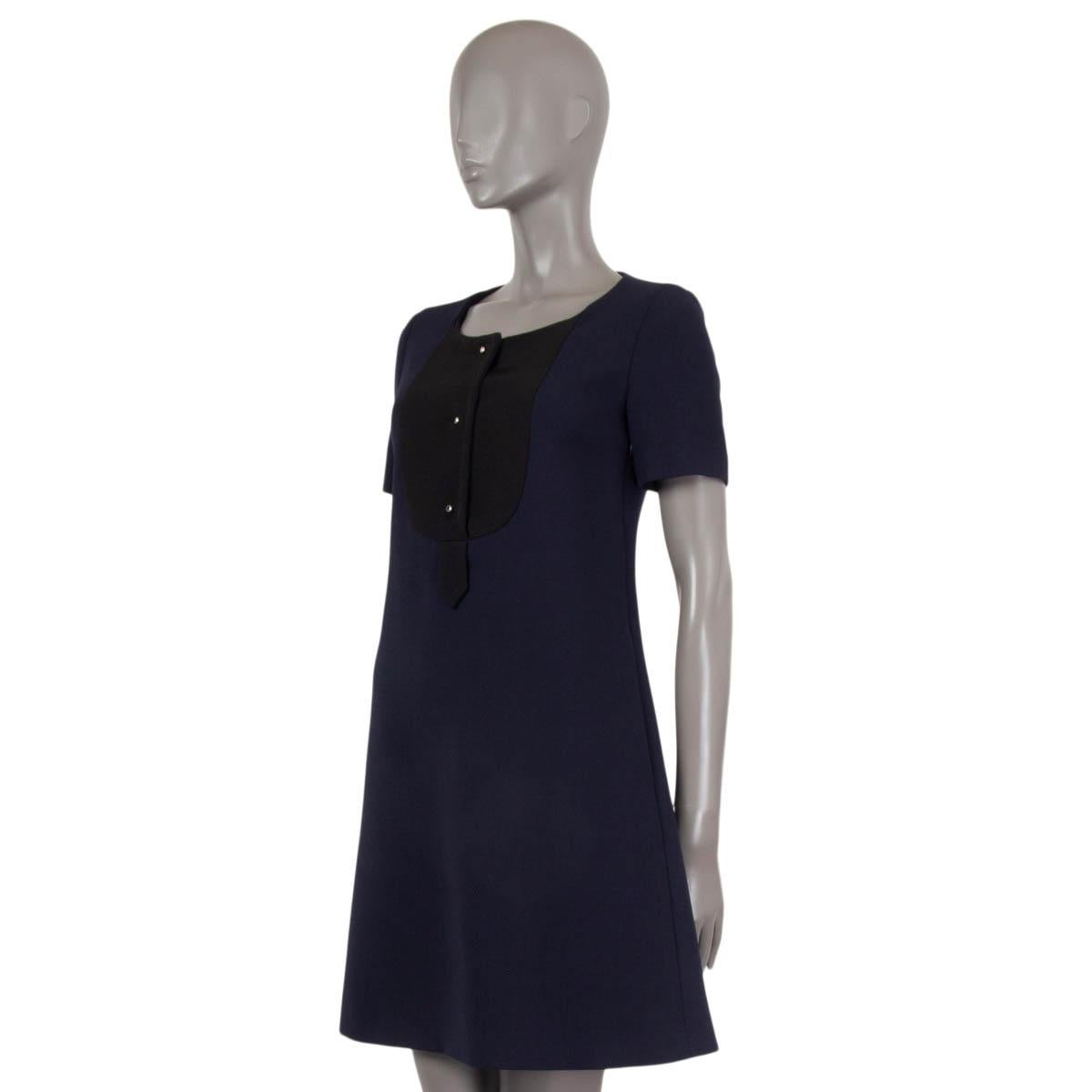 PRADA navy blue & black PLASTRON SHORT SLEEVE A-LINE Dress 40 S In Excellent Condition For Sale In Zürich, CH