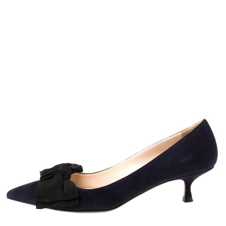Prada Navy Blue Bow Suede Kitten Heel Pumps Size 37.5 For Sale at 1stDibs