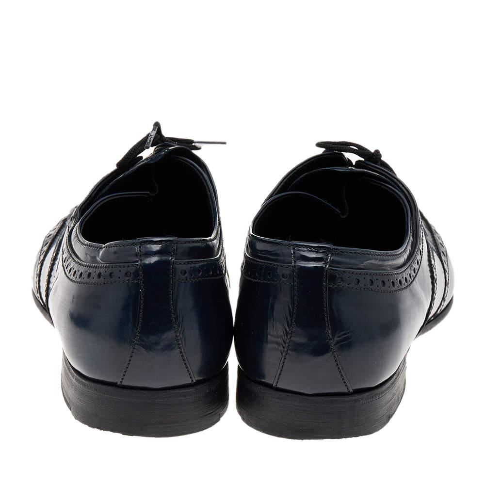 Men's Prada Navy Blue Brogue Leather Lace Up Oxfords Size 44 For Sale