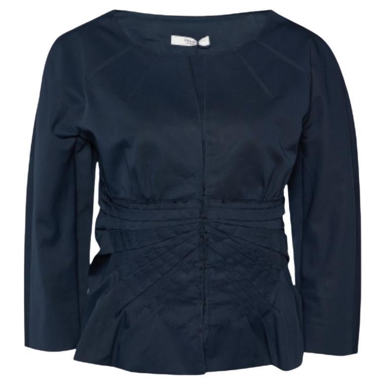 Prada Marineblaue Gabardine-Jacke mit drapiertem Detail an der Vorderseite, L im Angebot