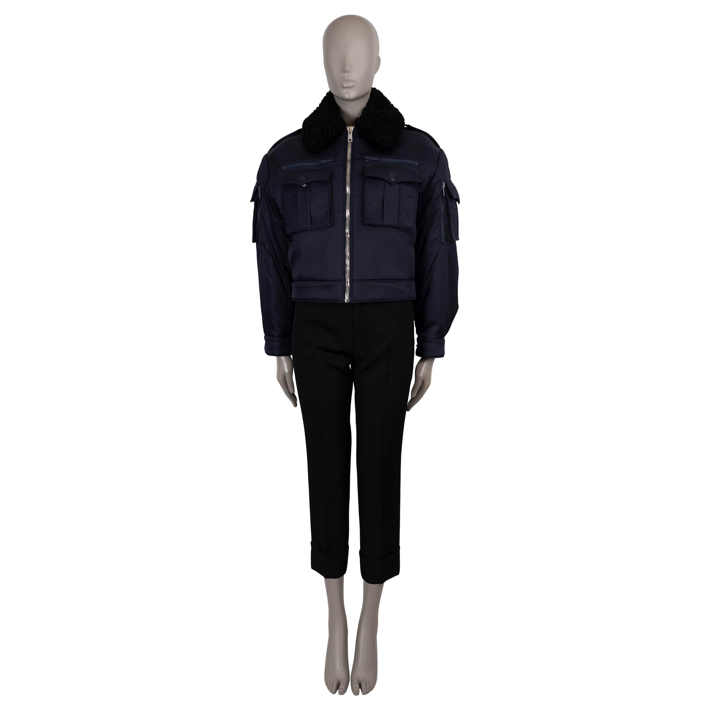 PRADA bleu marine nylon 2019 SHEARLING COLLAR BOMBER Jacket 40 S Bon état - En vente à Zürich, CH