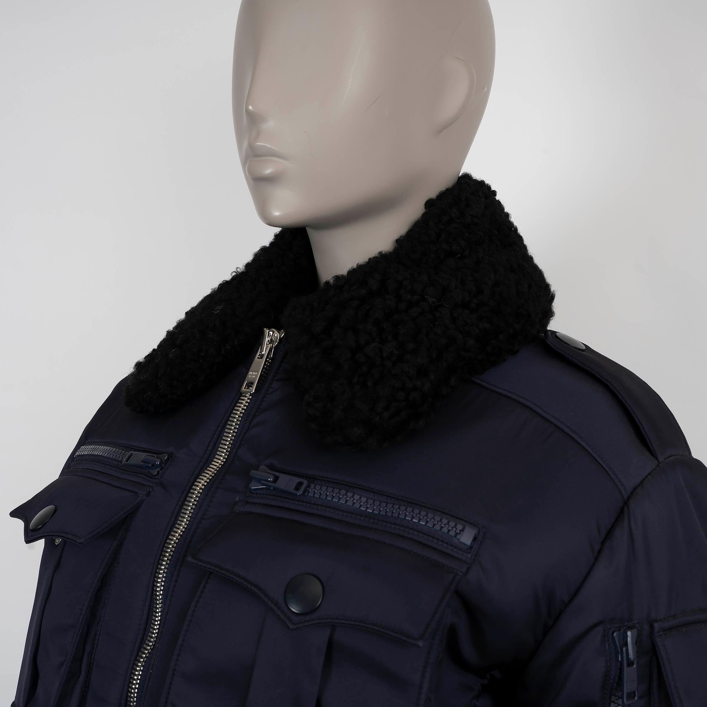 PRADA bleu marine nylon 2019 SHEARLING COLLAR BOMBER Jacket 40 S Pour femmes en vente