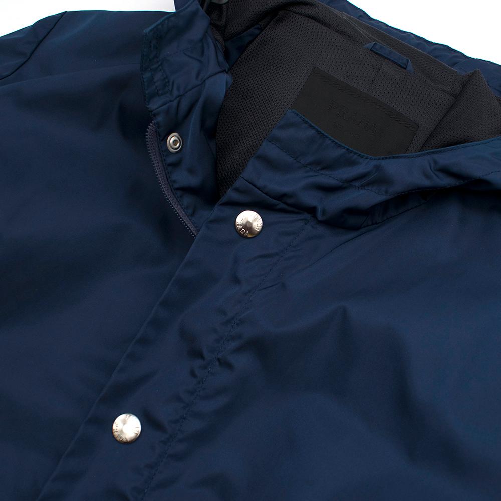 Prada Navy Blue Nylon Water-Proof Jacket - Size Medium For Sale 3