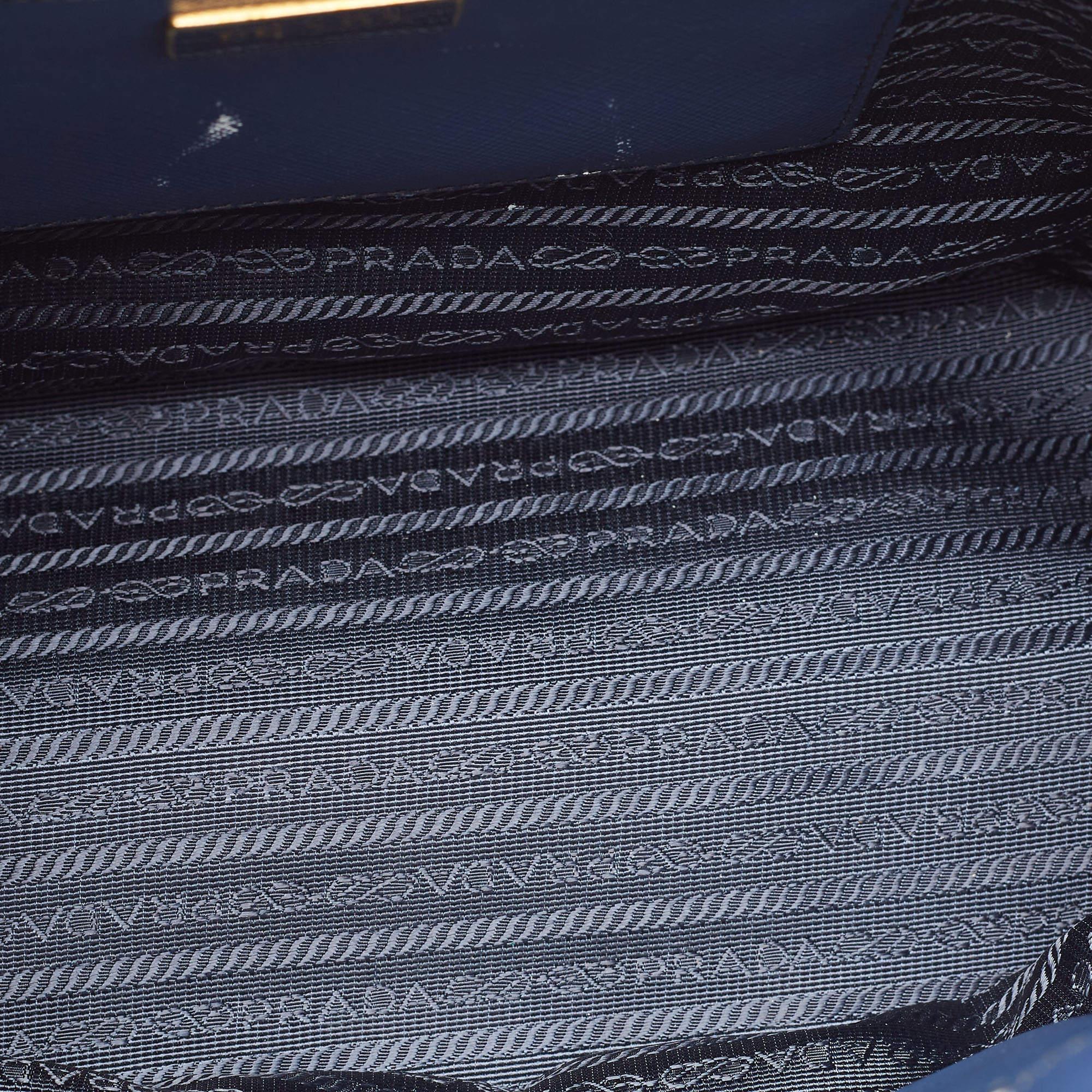 Prada Navy Blue Saffiano Leather Medium Galleria Double Zip Tote For Sale 12