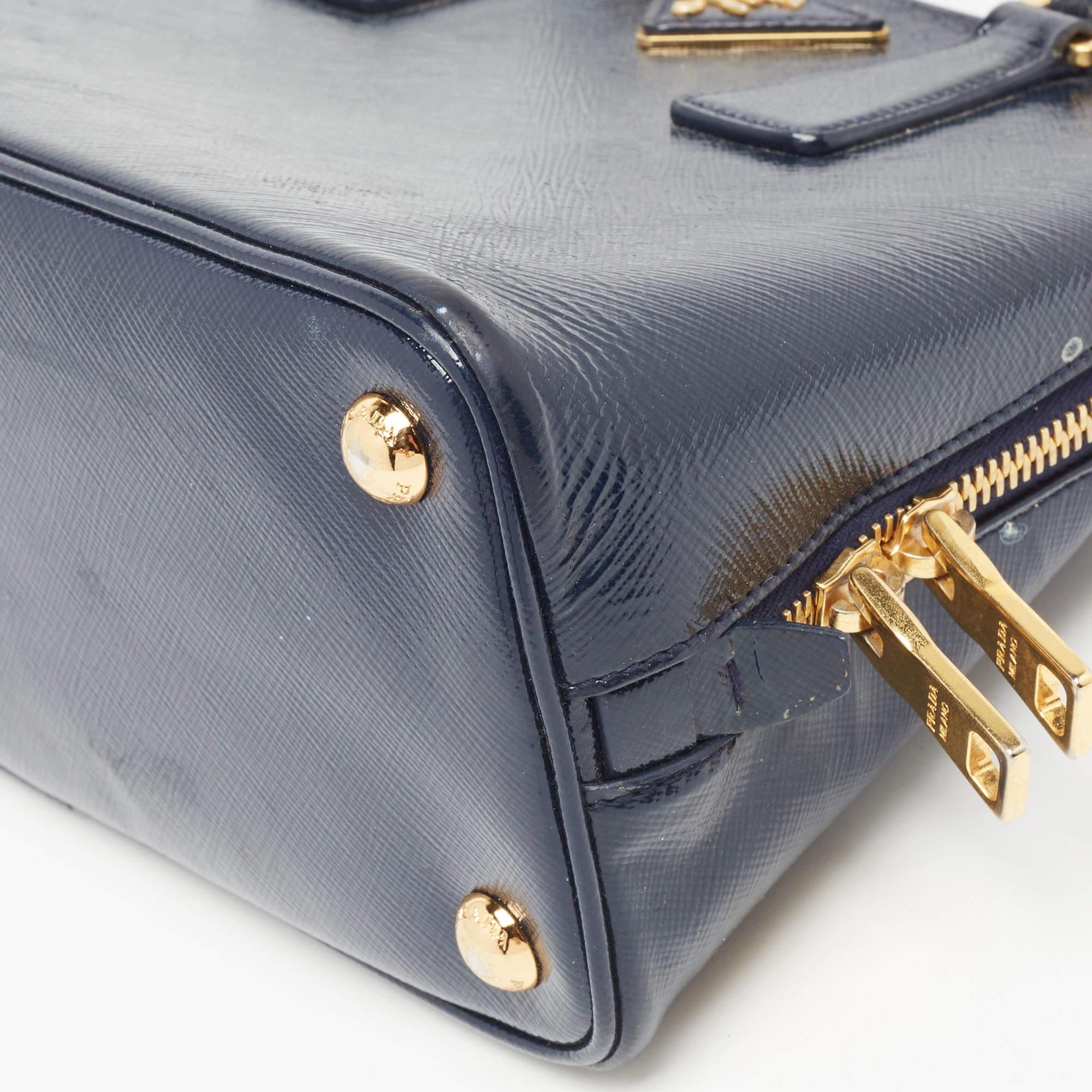Prada Navy Blue Saffiano Patent Leather Small Promenade Satchel For Sale 2