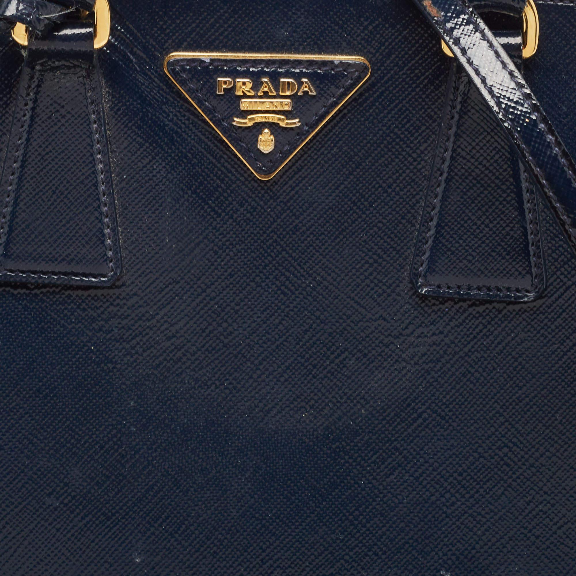 Prada Navy Blue Saffiano Patent Leather Small Promenade Satchel For Sale 4