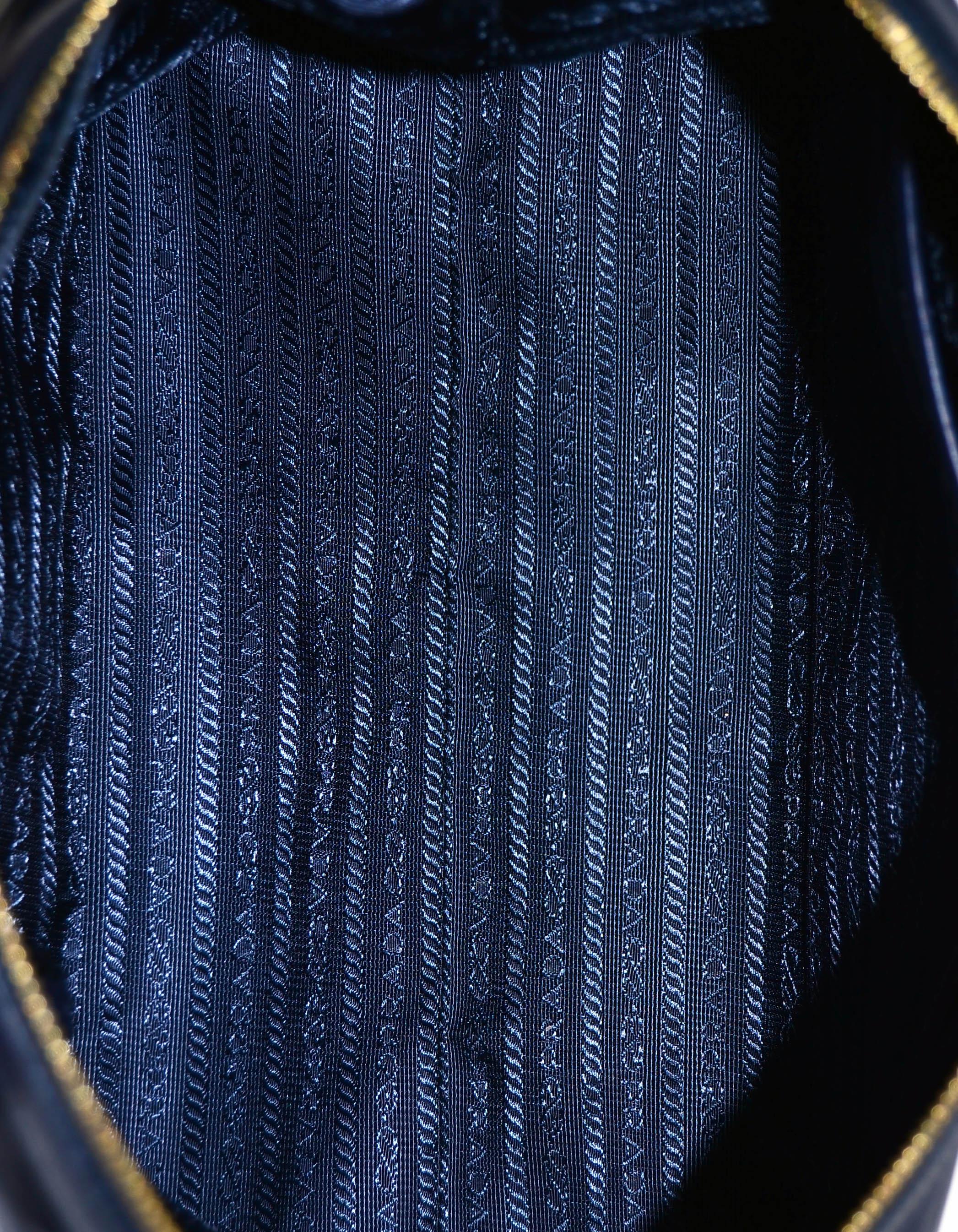 Prada Marineblau Tessuto Nylon 2-Wege-Tasche w / Riemen 1BA104 2
