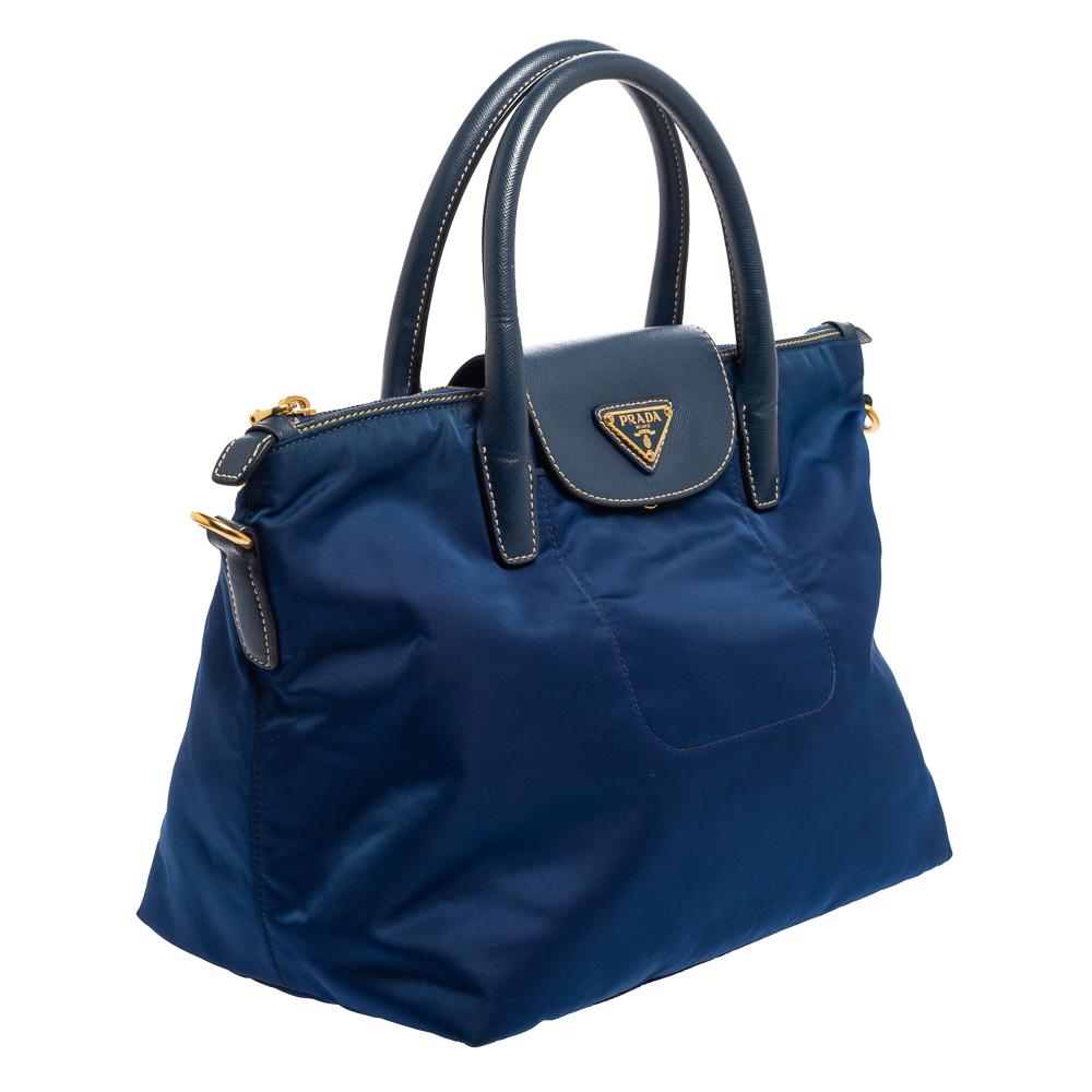 Prada Navy Blue Tessuto Nylon and Leather Tote In Good Condition In Dubai, Al Qouz 2