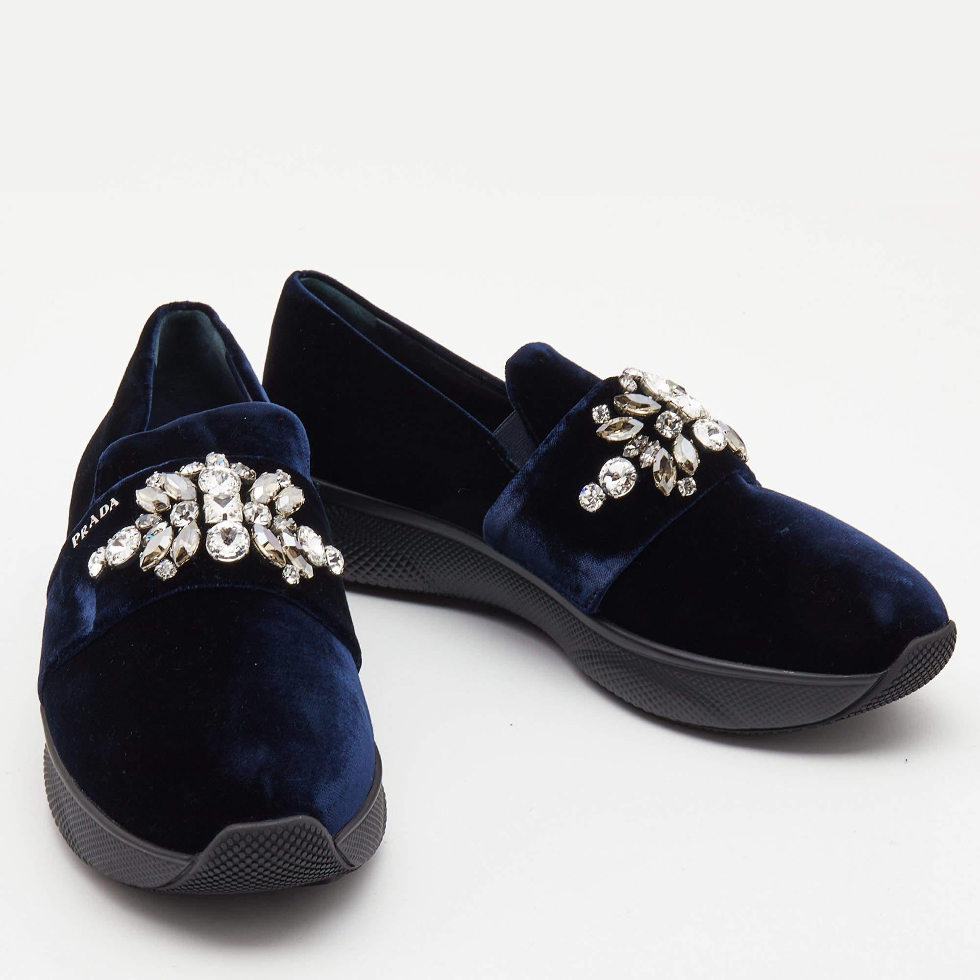 Prada Navy Blue Velvet Crystal Embellished Slip On Sneakers Size 38.5 In New Condition In Dubai, Al Qouz 2