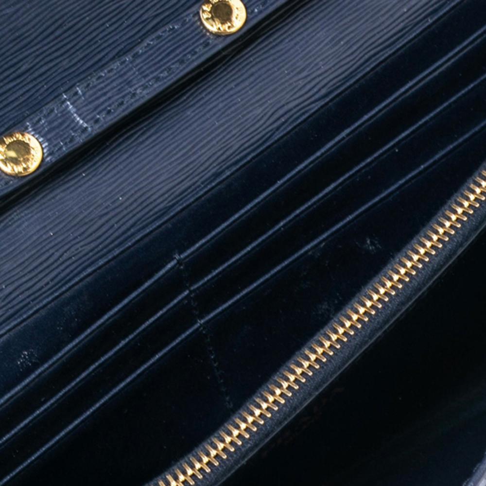 Prada Navy Blue Vitello Move Leather Wallet on Chain 2