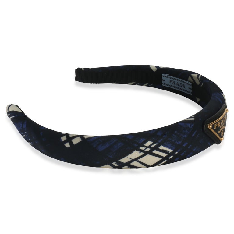Prada Navy Printed Re-Nylon Logo Headband For Sale at 1stDibs display picture 3