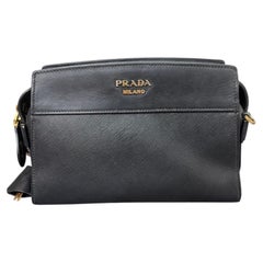 Bolso cruzado Prada Navy Saffiano Esplanade