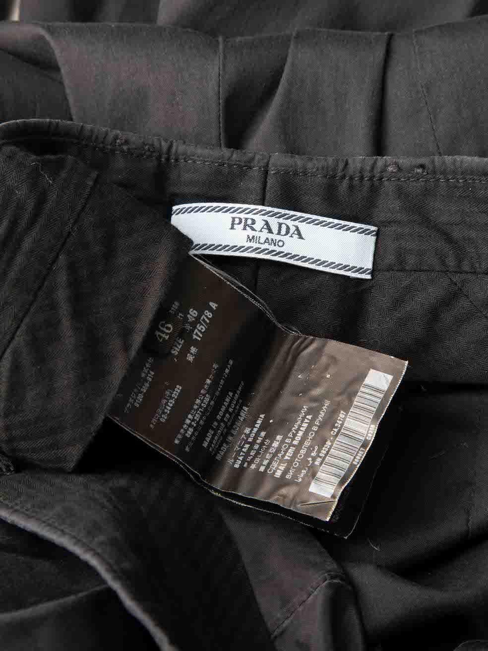 Pantalon droit Prada, taille XL Pour femmes en vente