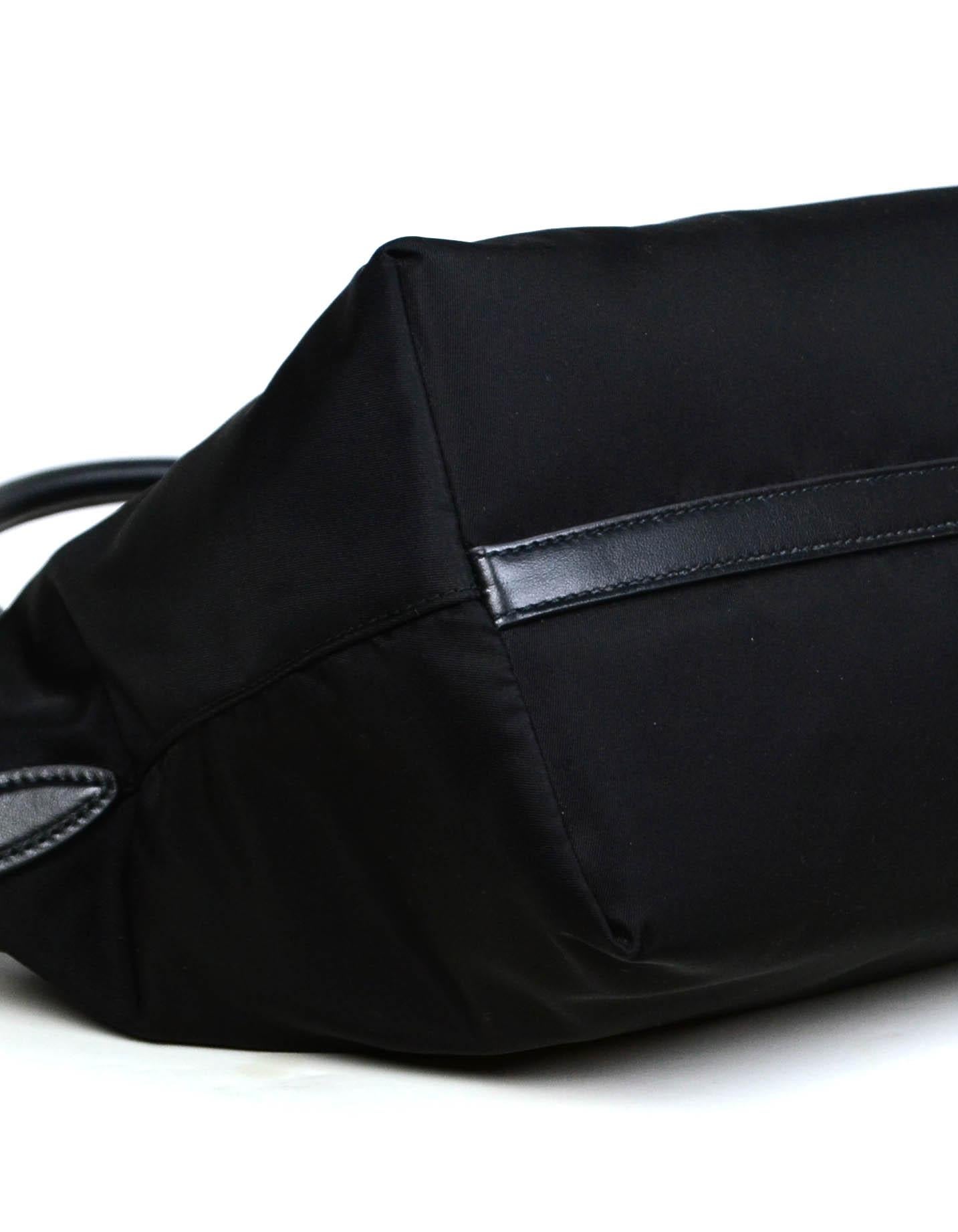 Prada Nero Black Tessuto Nylon 2 Way Tote Bag w/ Strap 1BA104 In Excellent Condition In New York, NY
