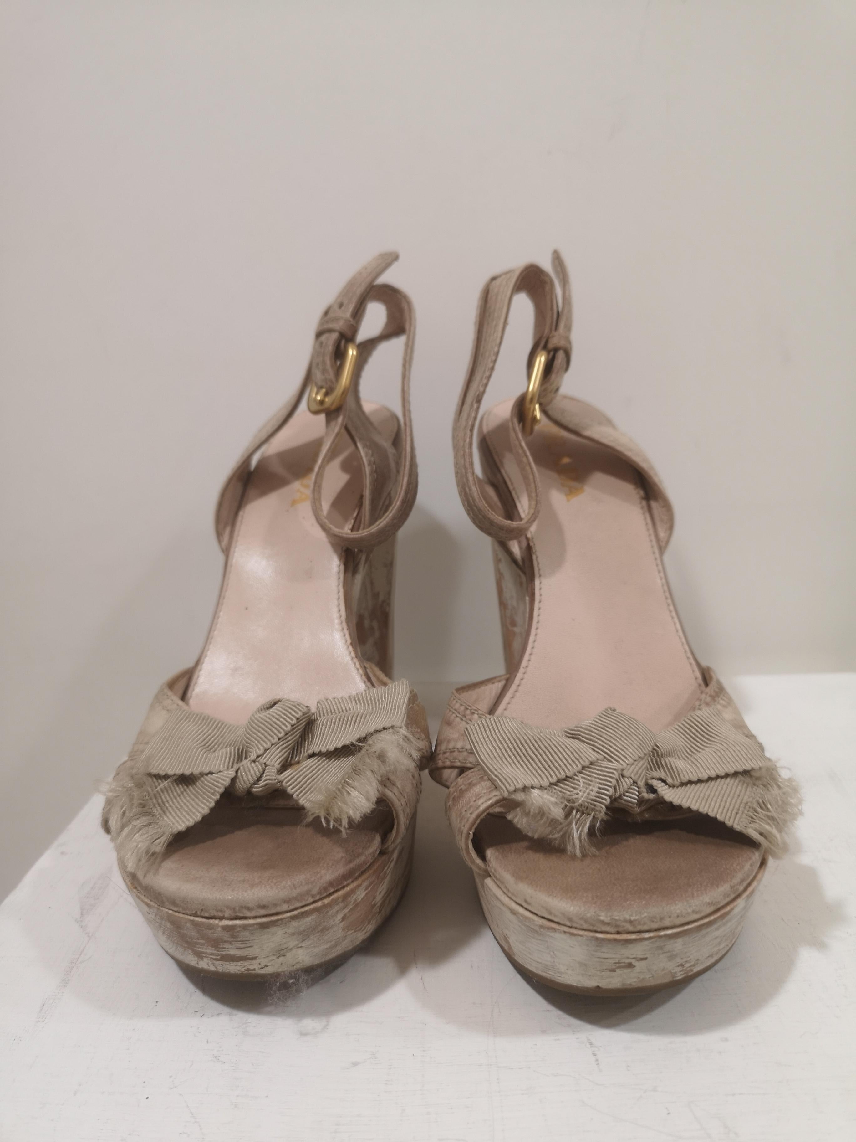 Prada nude sandals
totally made in Italy in size 36.5