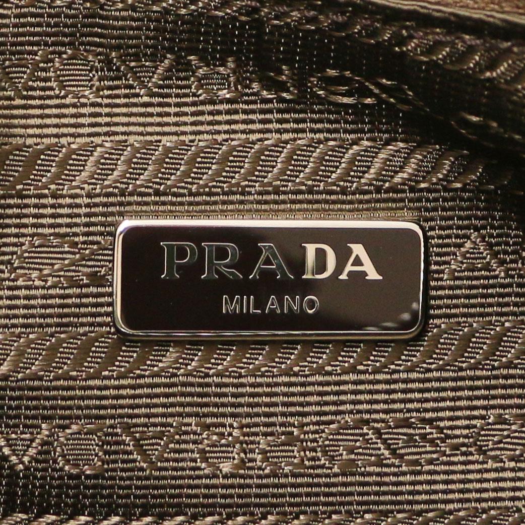 PRADA Nylon Bag re-edition 2005 For Sale 5