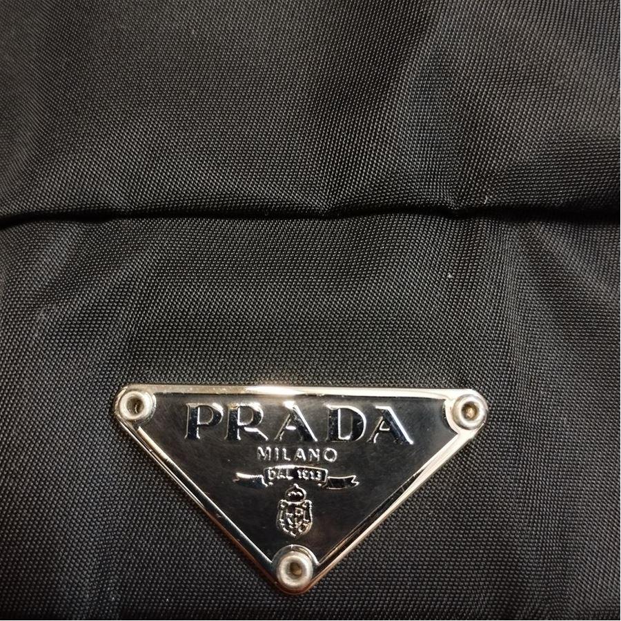 Prada Nylon case size Unica In Excellent Condition In Gazzaniga (BG), IT
