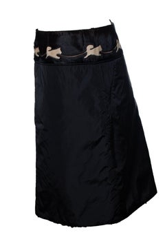 Prada, jupe en nylon noir avec ponyskin