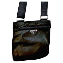 Prada Nylon Vela Tracolla Messenger Bag Black B7372