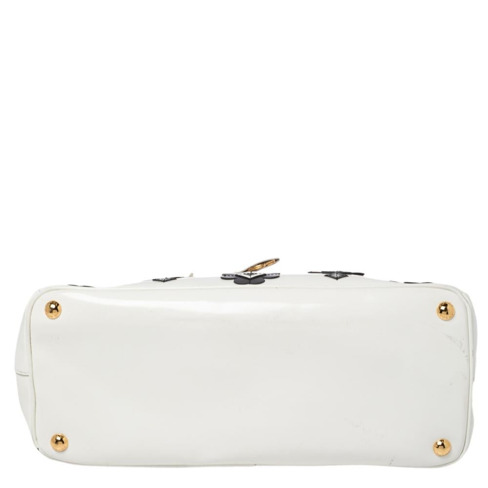 Prada Blanco roto Charol con apliques florales Bolso mediano con doble cremallera 3