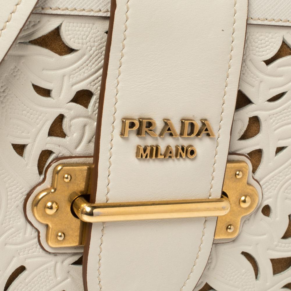 Prada Off White Laser Cut Leder Cahier Flap Umhängetasche 1