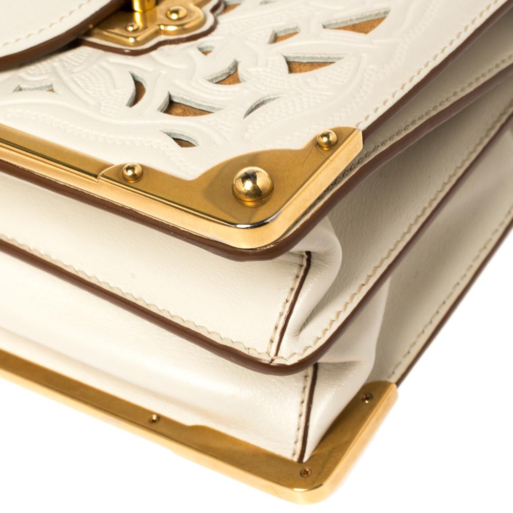 Prada Off White Laser Cut Leder Cahier Flap Umhängetasche 3