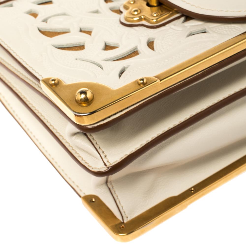 Prada Off White Laser Cut Leder Cahier Flap Umhängetasche 4