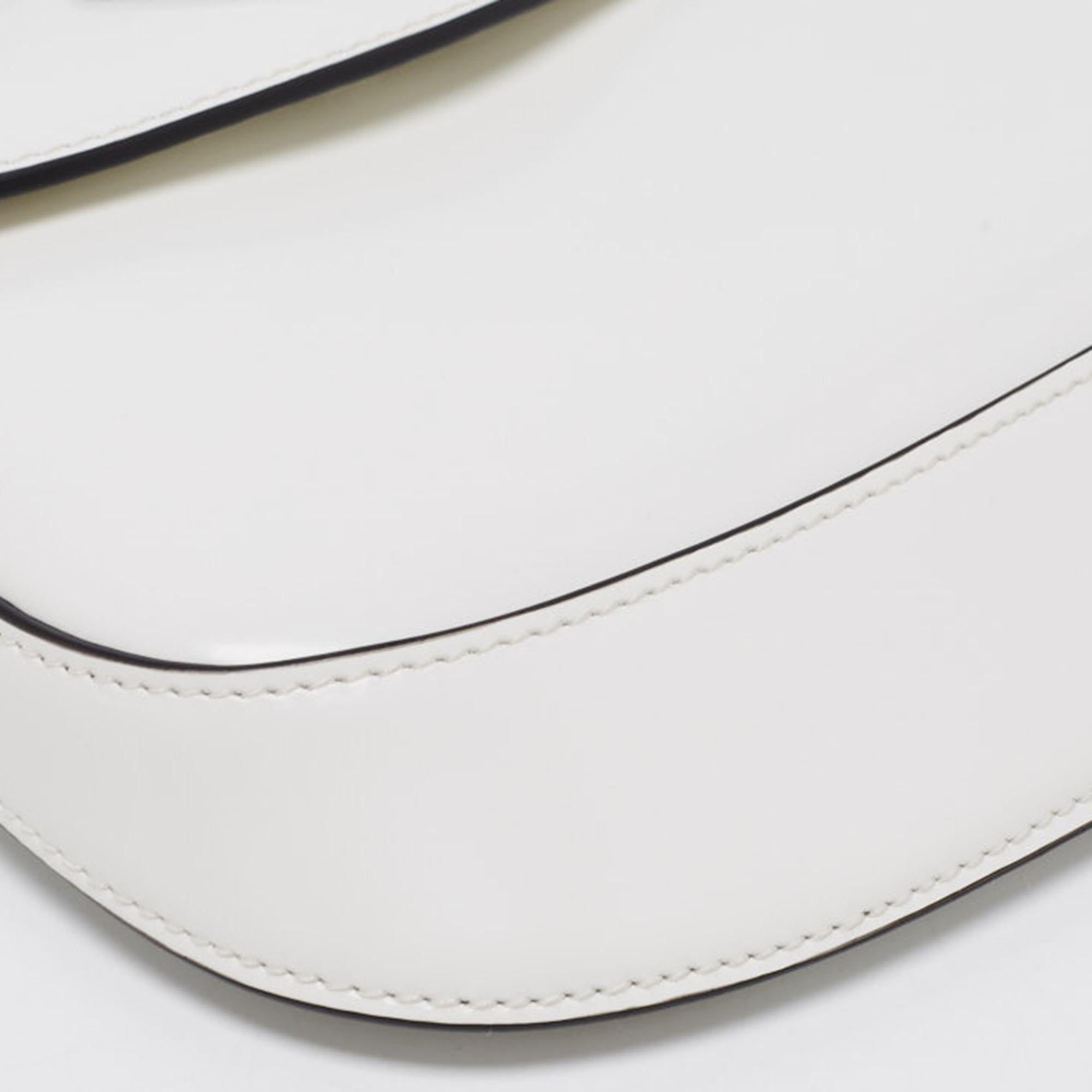 Prada Off White Leather Mini Cleo Pochette In Excellent Condition In Dubai, Al Qouz 2
