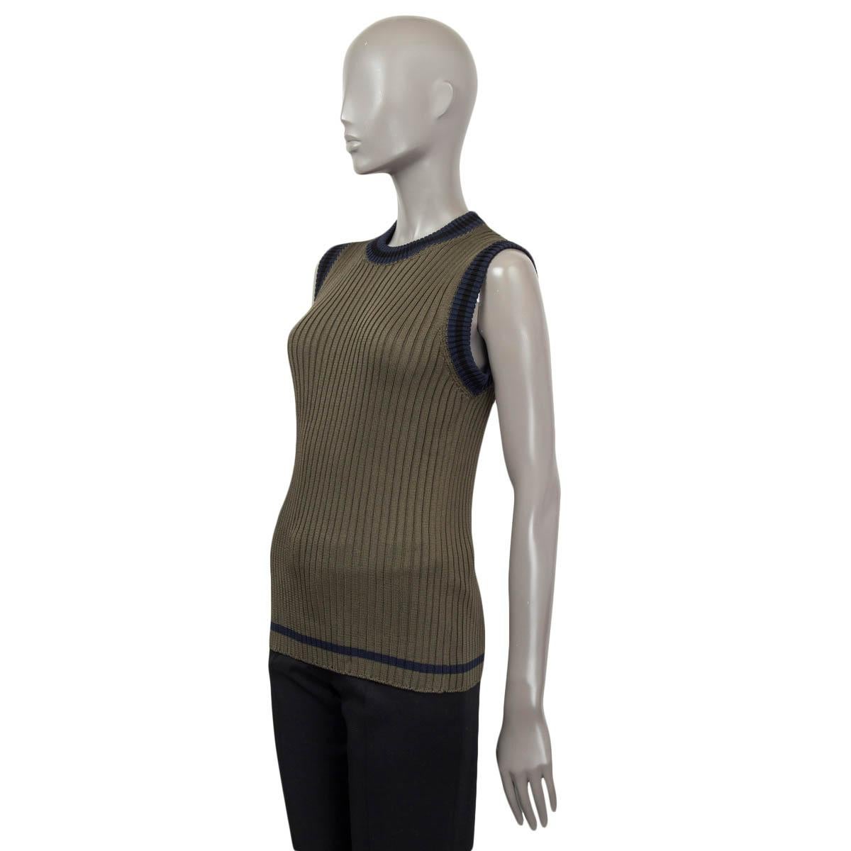 PRADA olive green & navy blue viscose SLEEVELESS RIB KNIT Sweater 42 M In Excellent Condition For Sale In Zürich, CH