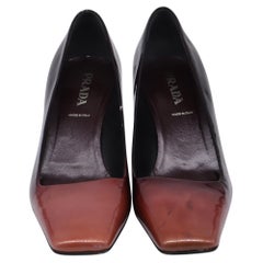 Prada Ombre Pumps mit eckiger Zehenpartie aus mehrfarbigem Lackleder