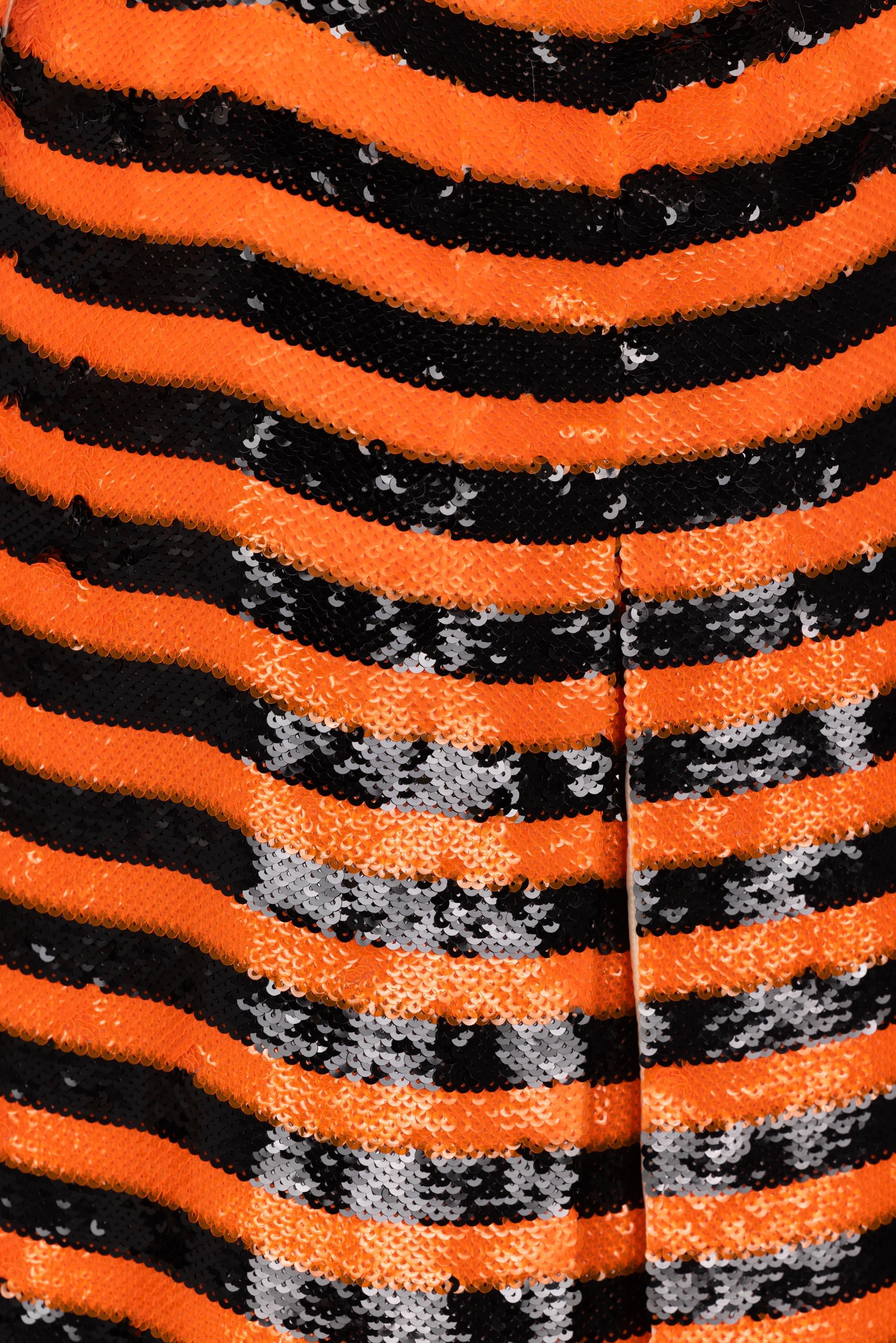 Prada Orange Black Sequin Flapper Dress S/S 2011 Beijing Limited Edition  For Sale 7