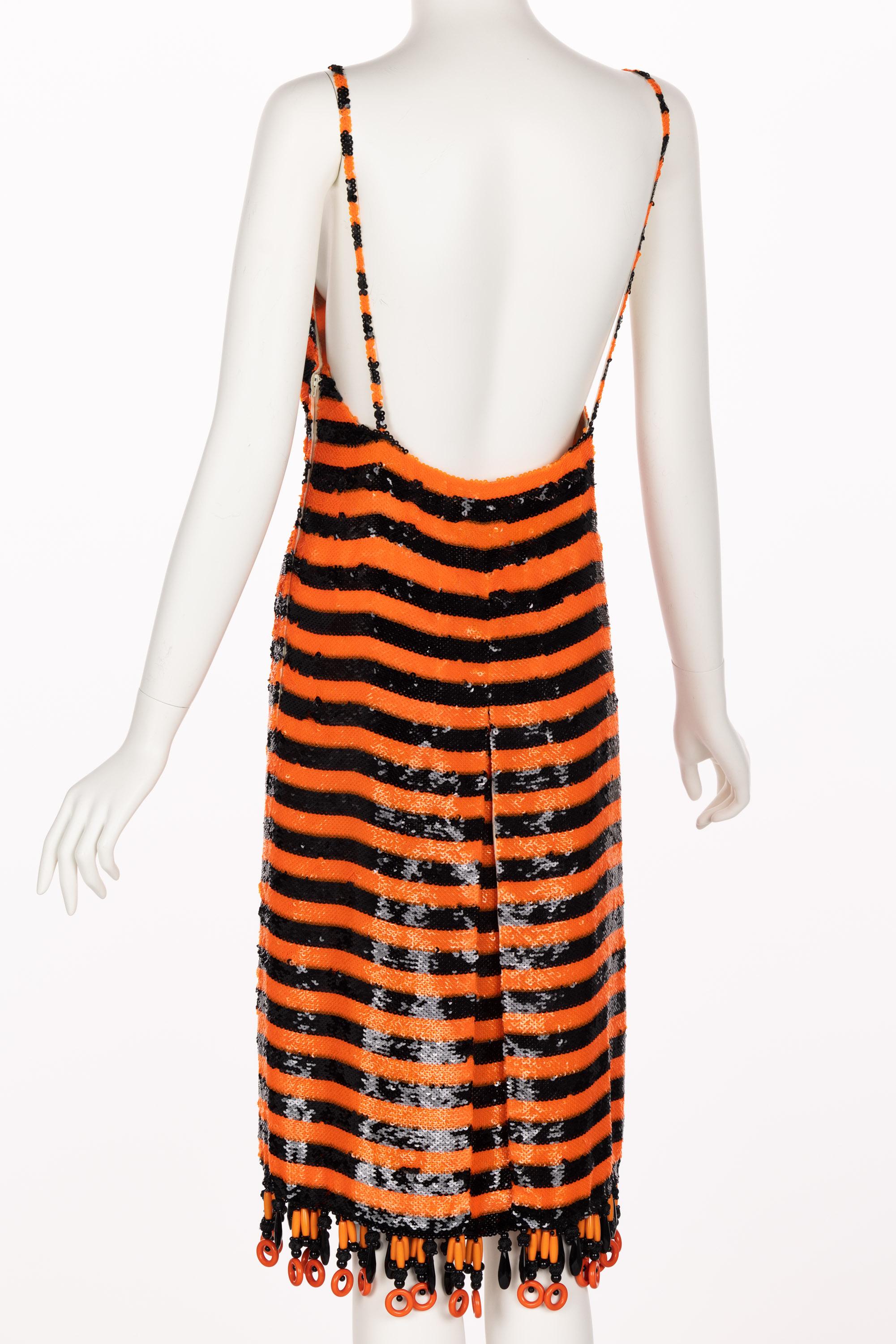 Prada Orange Black Sequin Flapper Dress S/S 2011 Beijing Limited Edition  In Excellent Condition For Sale In Boca Raton, FL