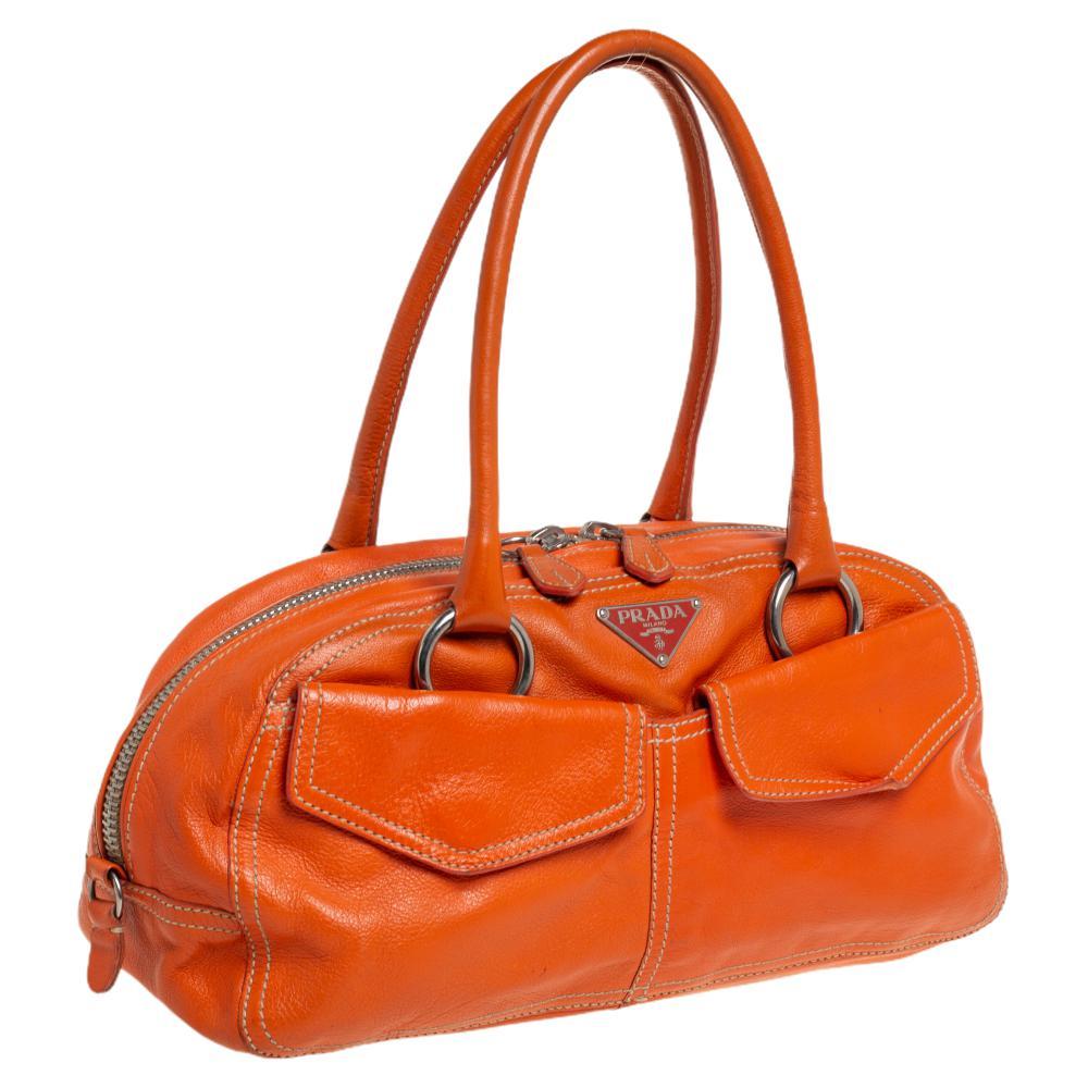 Prada Orange Leder Umhängetasche mit zwei Taschen Damen