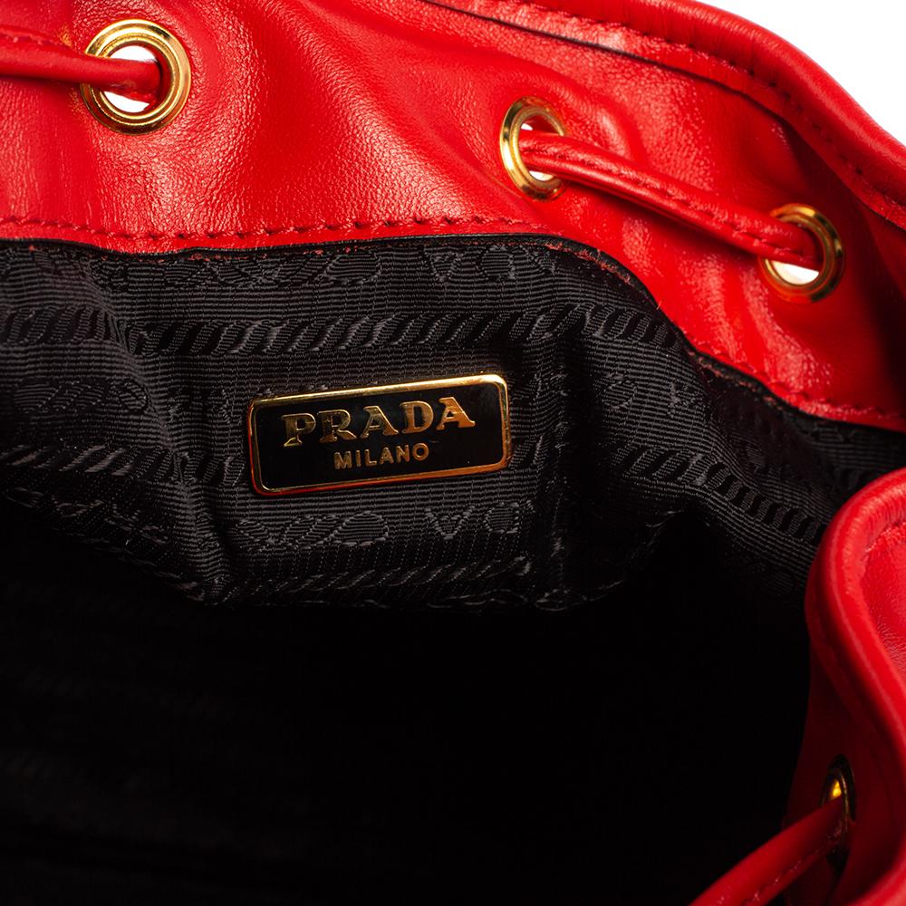 bucket bag prada