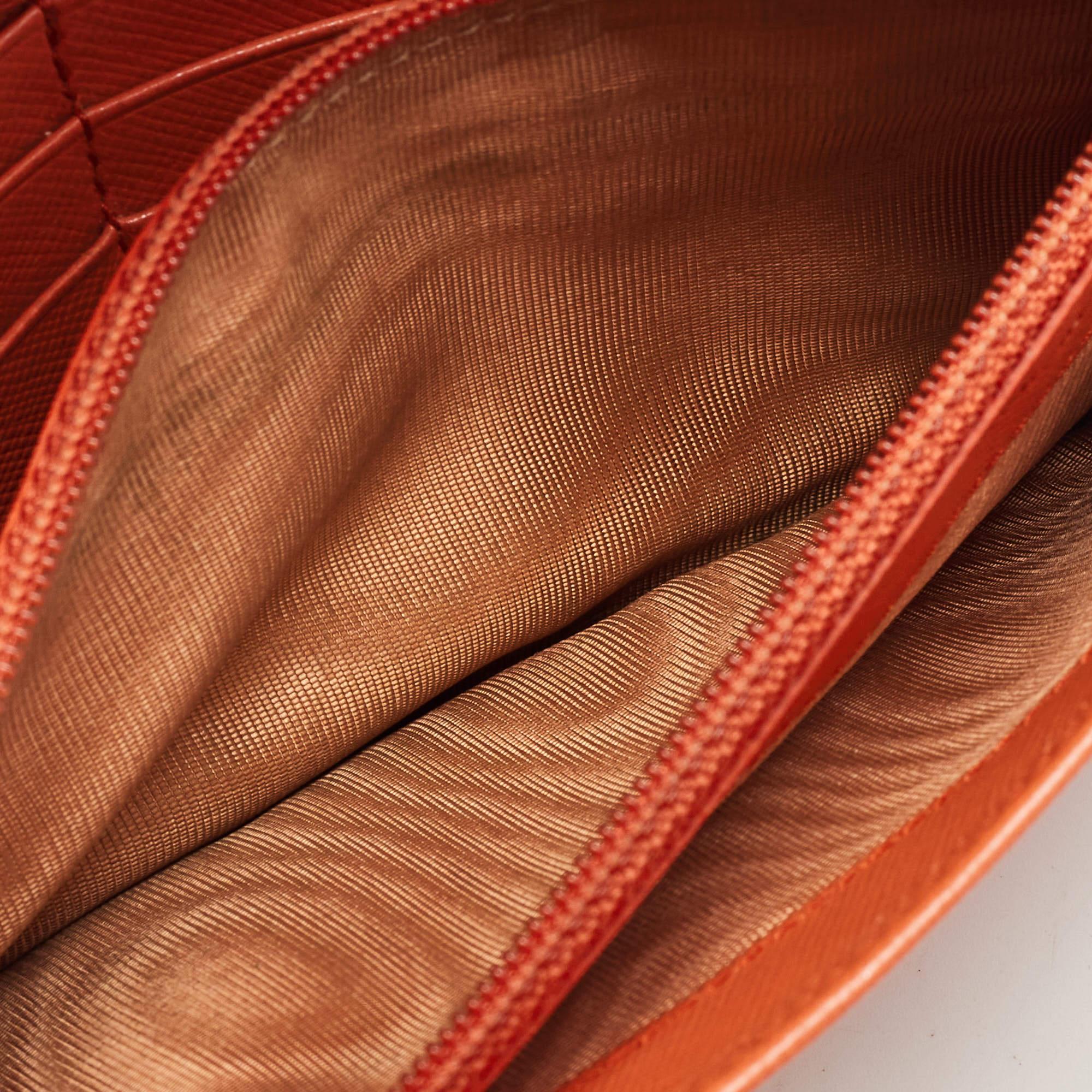 Women's Prada Orange Leather Pushlock Flap Continental Wallet For Sale